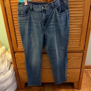 Chico’s So Slimming Girlfriend Ankle Jeans Size 3 (16)